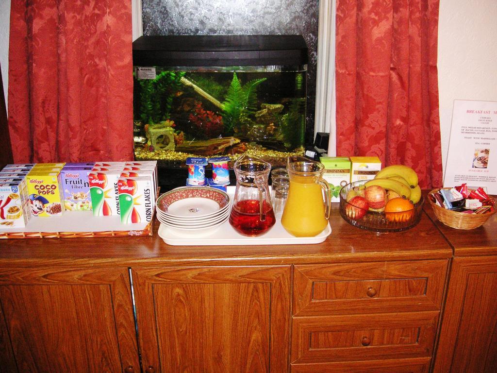 Ty Newydd Guest House Trefriw Екстер'єр фото